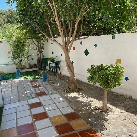 بيت للعطل Dwelling Zara Solèminis