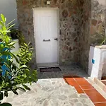 Dwelling Zara בית נופש Solèminis