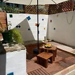 Dwelling Zara בית נופש *