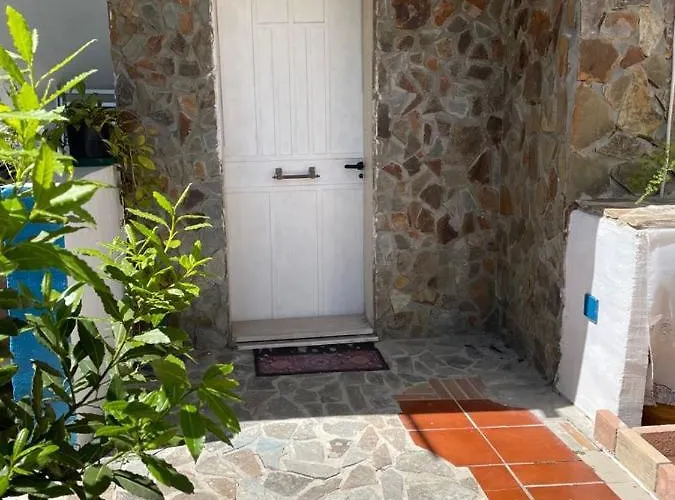 Dwelling Zara Casa de Férias Solèminis